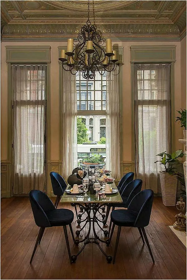 Boutique B&B Baron Osy Antwerpen Bed & Breakfast