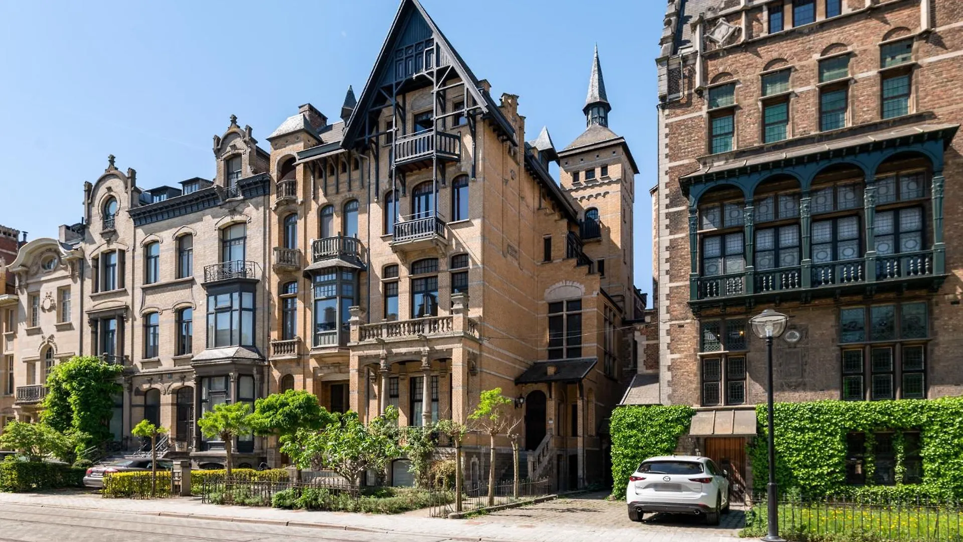 Boutique B&B Baron Osy contacts